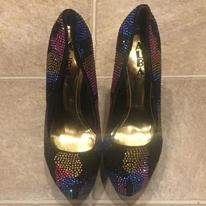 Sparkle platform pumps